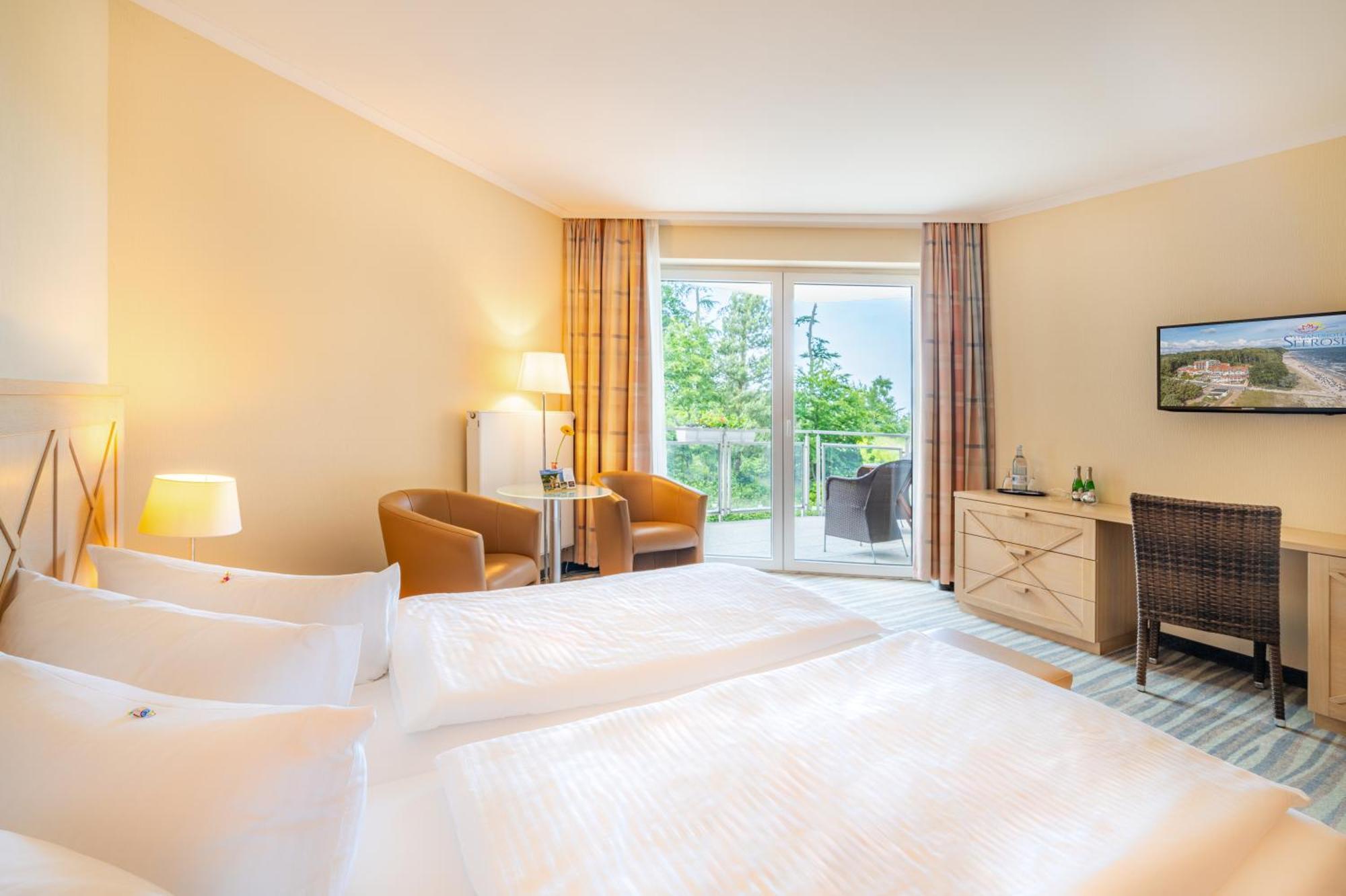 Strandhotel Seerose Kölpinsee Dış mekan fotoğraf